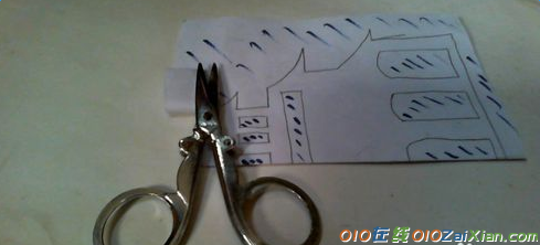 对称剪纸怎么剪