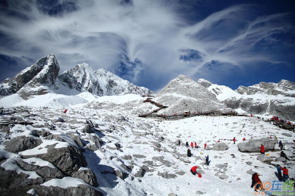 玉龙雪山的诗句