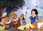 童话白雪公主和7个小矮人的故事