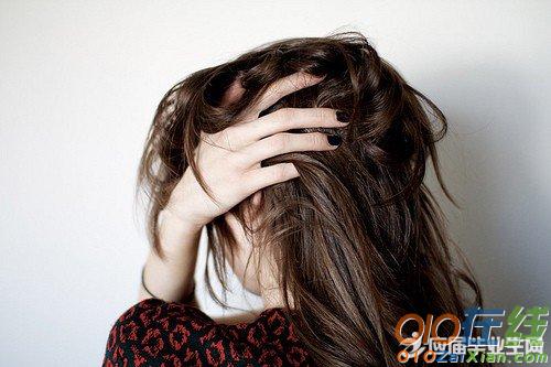 瞬间泪涌的伤感句子