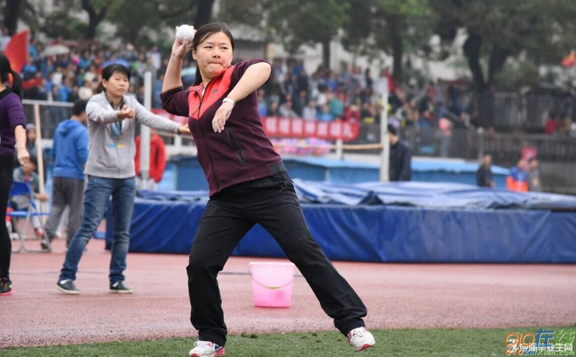 学生铅球加油稿