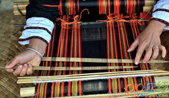纺锤、梭子和缝针故事