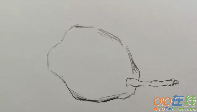 素描鸭梨的画法步骤图