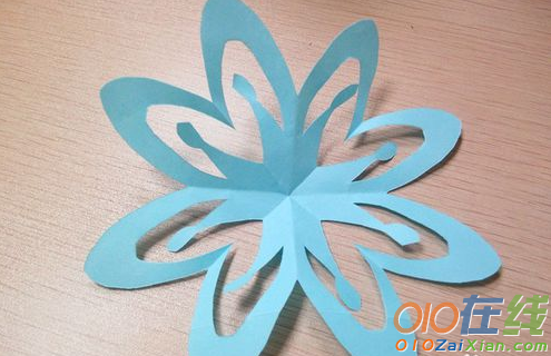 小花朵的剪纸简单方法