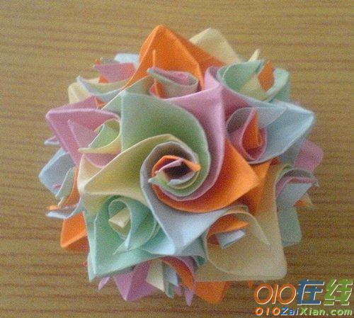 漂亮折纸花球的折法教程