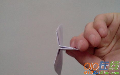 最快的飞机折纸步骤图
