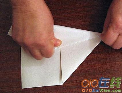 儿童手工制作雪花的剪纸方法