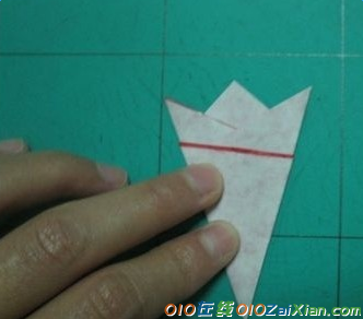 简单剪纸五角星剪法步骤