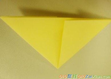 简单的百合花折纸步骤图解