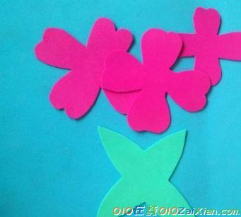 剪纸花朵制作方法图解教程