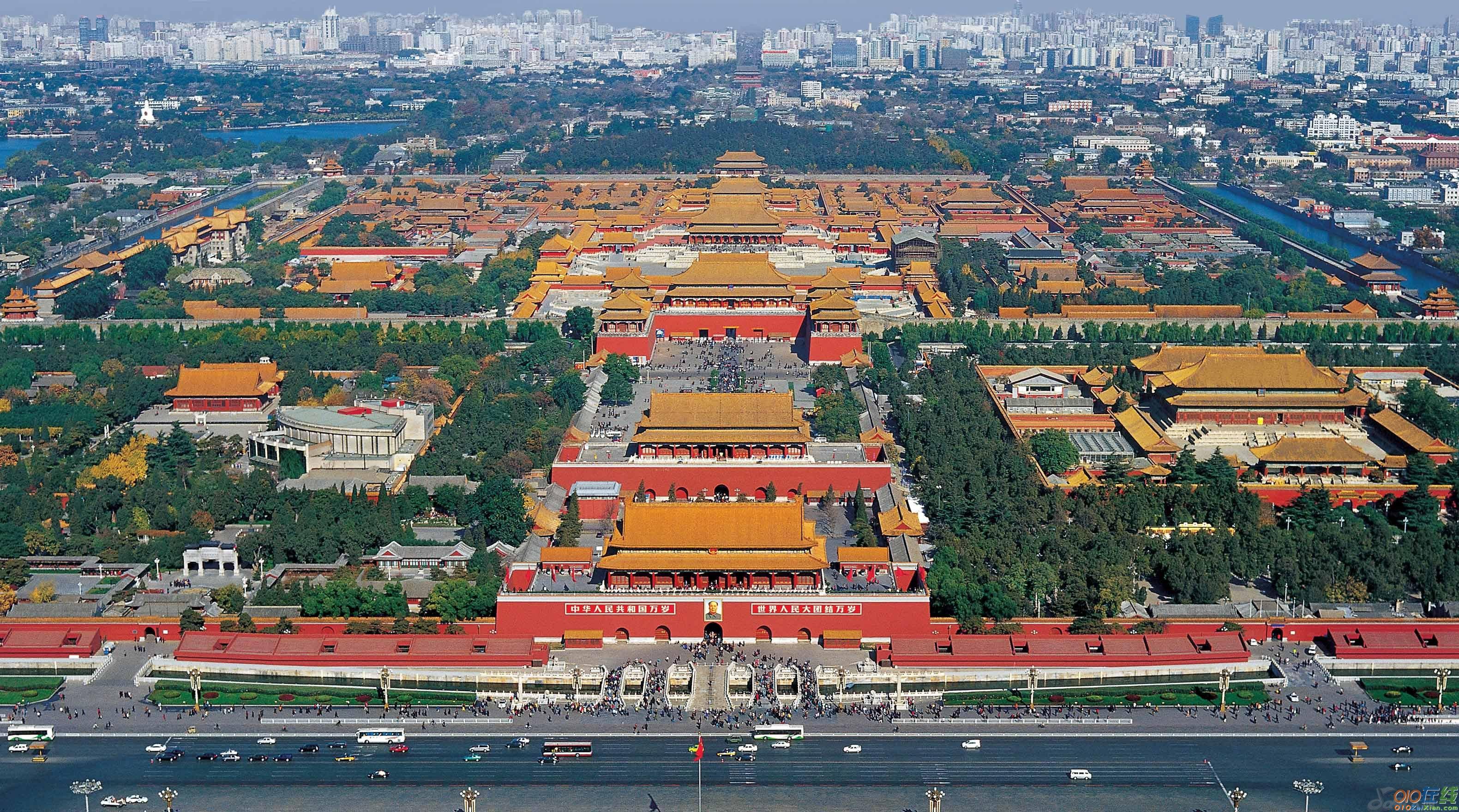 北京是我国的首都,也是一座历史古城,是我最想去的地方.