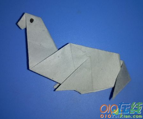 海豹动物折纸步骤图解