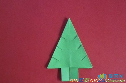 儿童手工折纸圣诞树