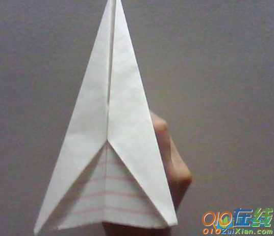 纸飞机折纸方法