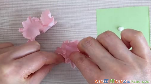 康乃馨折纸教程图解