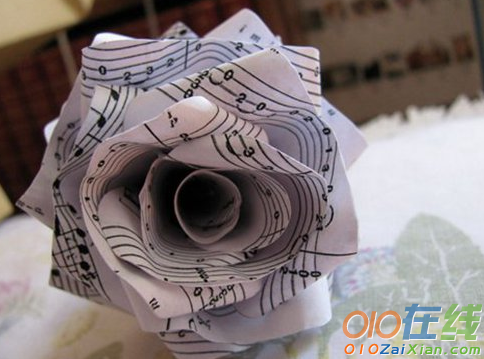 玫瑰折纸制作方法