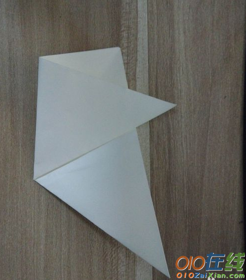 三角花剪纸图案的步骤