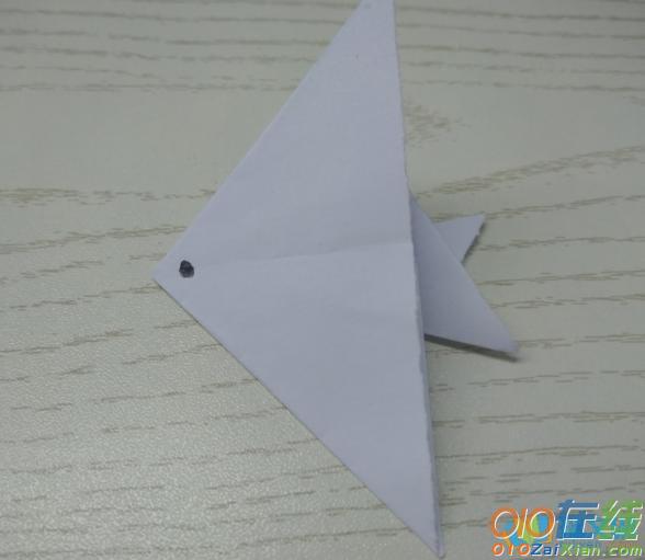折小鱼最简单折纸方法