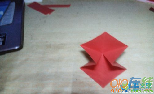最简单圣诞树折纸图解