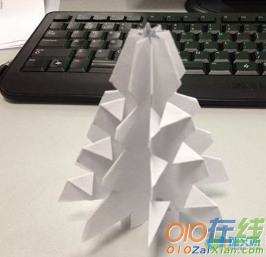 简单的圣诞树折纸
