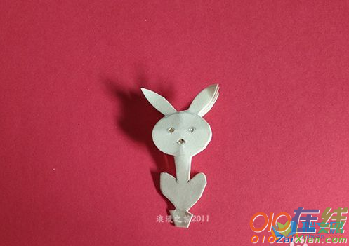 剪纸兔子的方法