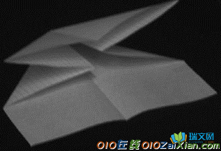 滑翔纸飞机的折法