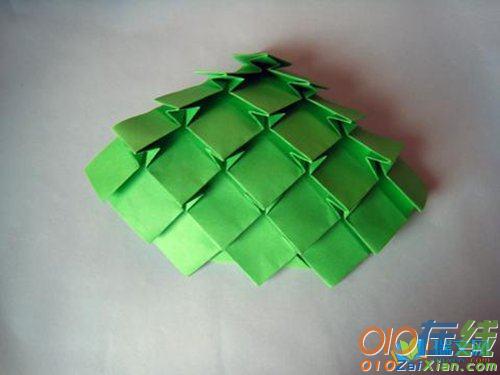 层叠圣诞树折纸的方法图解