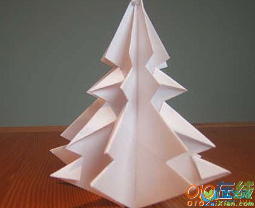 装扮圣诞树折纸