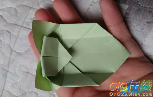 折纸四叶草盒子