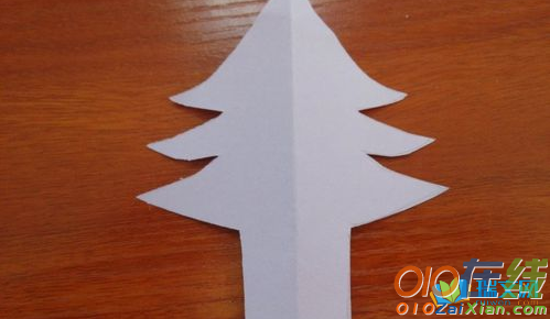 圣诞树折纸剪纸的步骤图片