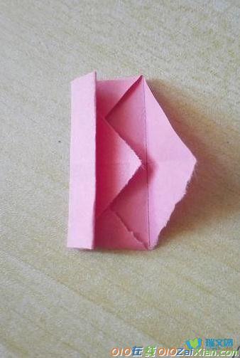 最简单的礼品盒的折法