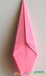 超级简单的折纸百合花