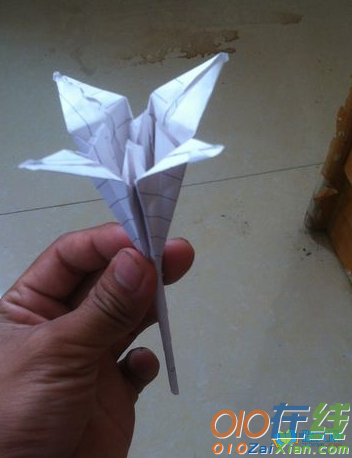 柯南蝴蝶结折纸方法