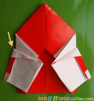 圣诞老人手工折纸装饰墙图解