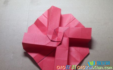 怎么用纸折玫瑰花步骤图