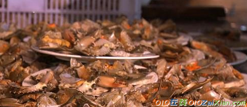 杨华山养海蟹做电商带动海岛渔民致富创业故事